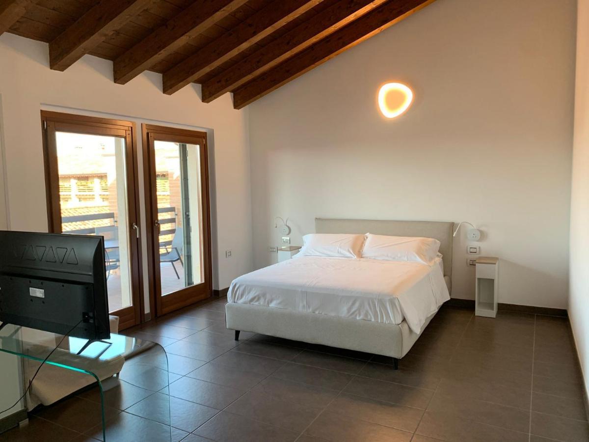 Bes Residence Bergamo Polaresco מראה חיצוני תמונה