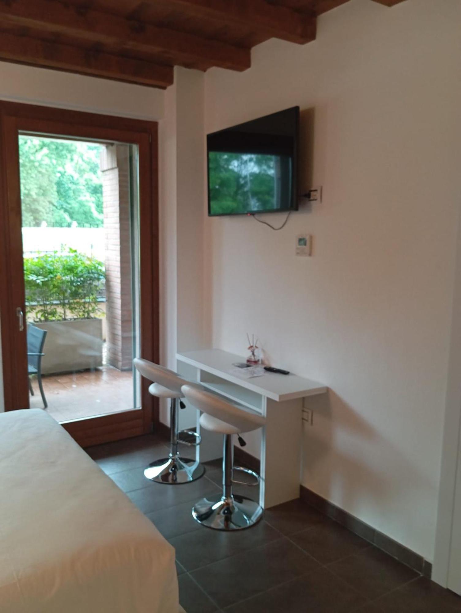 Bes Residence Bergamo Polaresco מראה חיצוני תמונה